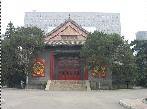 中央民族大学校园风景9881