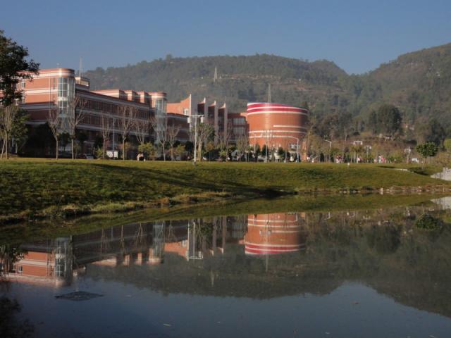 保山学院校园风景(13883)图片