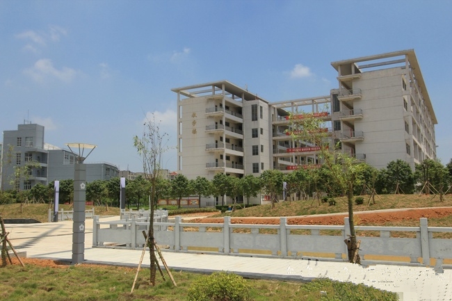 江西制造职业技术学院校园风景33772