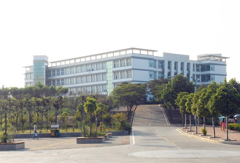 平顶山学院校园风景48682