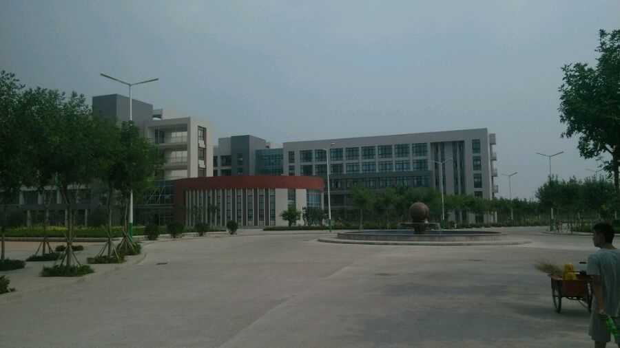 潍坊职业学院校园风景51270