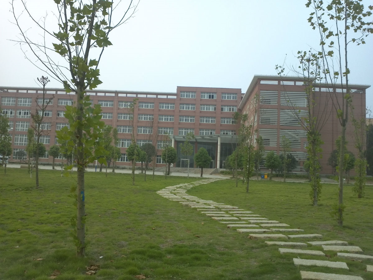 信阳学院校园风景31459