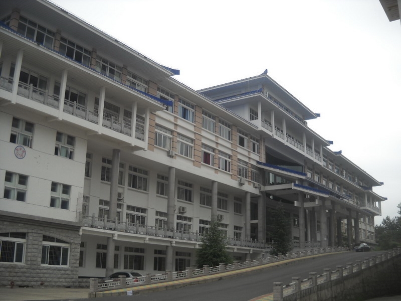 湖北民族大学校园风景88561