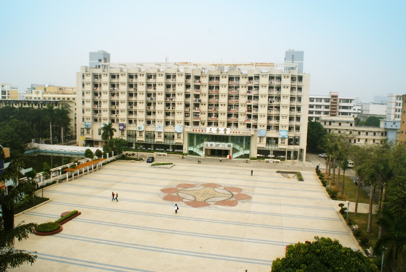 广西财经学院校园风景(79802)