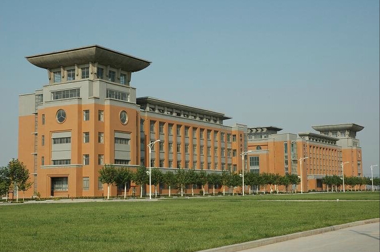 郑州商学院校园风景105849