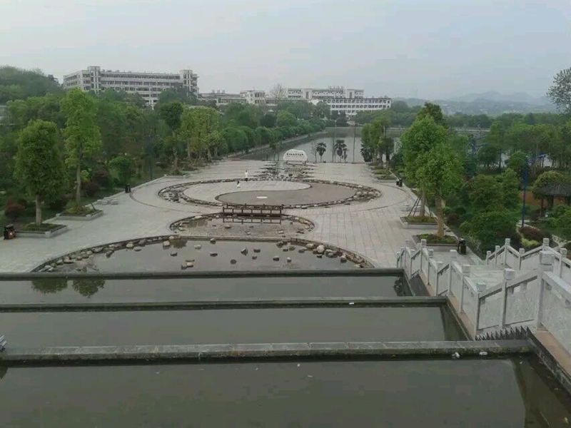 湖南环境生物职业技术学院校园风景(90216)