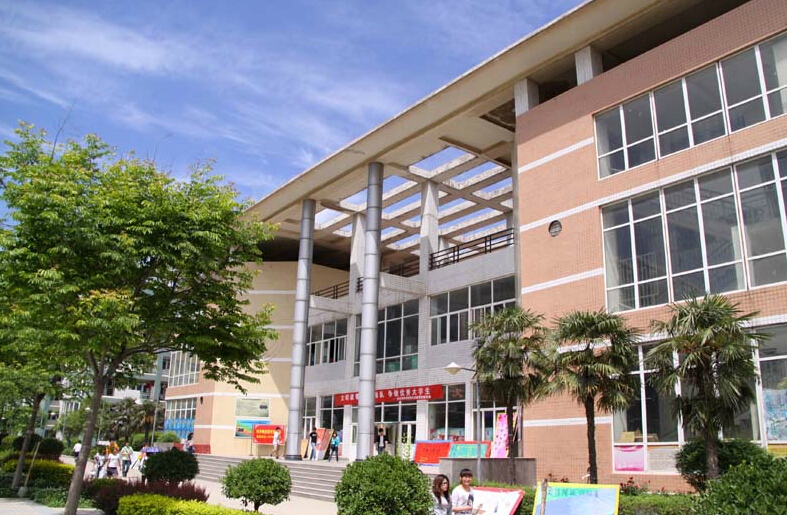 海军军医大学校园风景96234