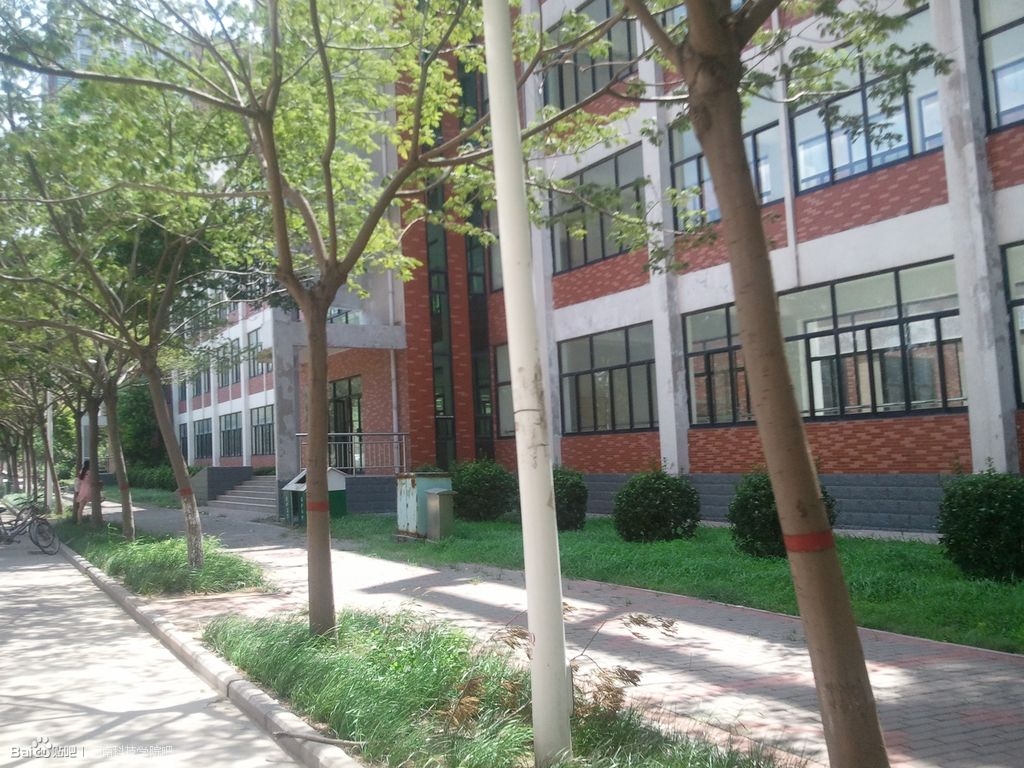 河南科技学院校园风景(114954)