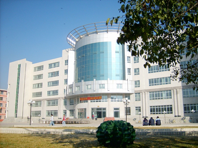青海大学校园风景(127672)