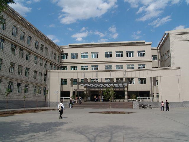 新疆农业大学科学技术学院校园风景122477