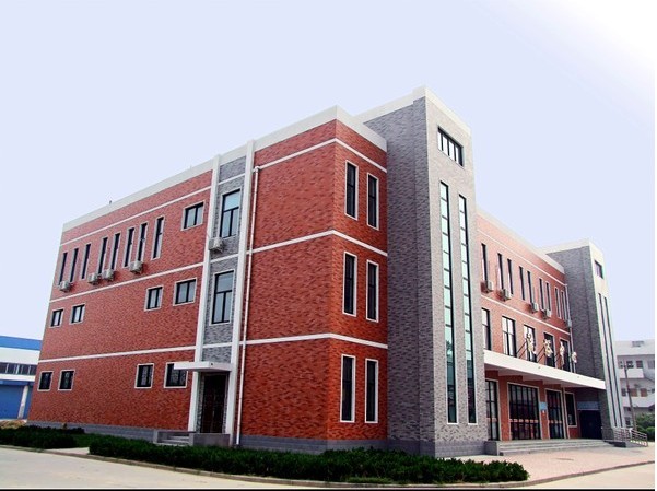 河南科技大学位列武书连2015大学排行榜第16