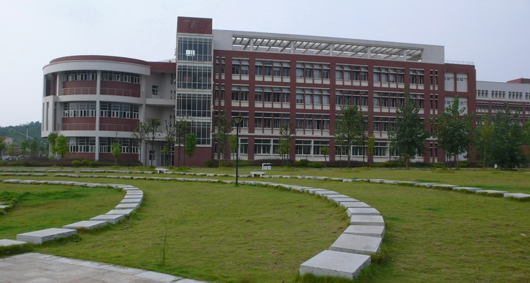 长沙理工大学校园风景图片